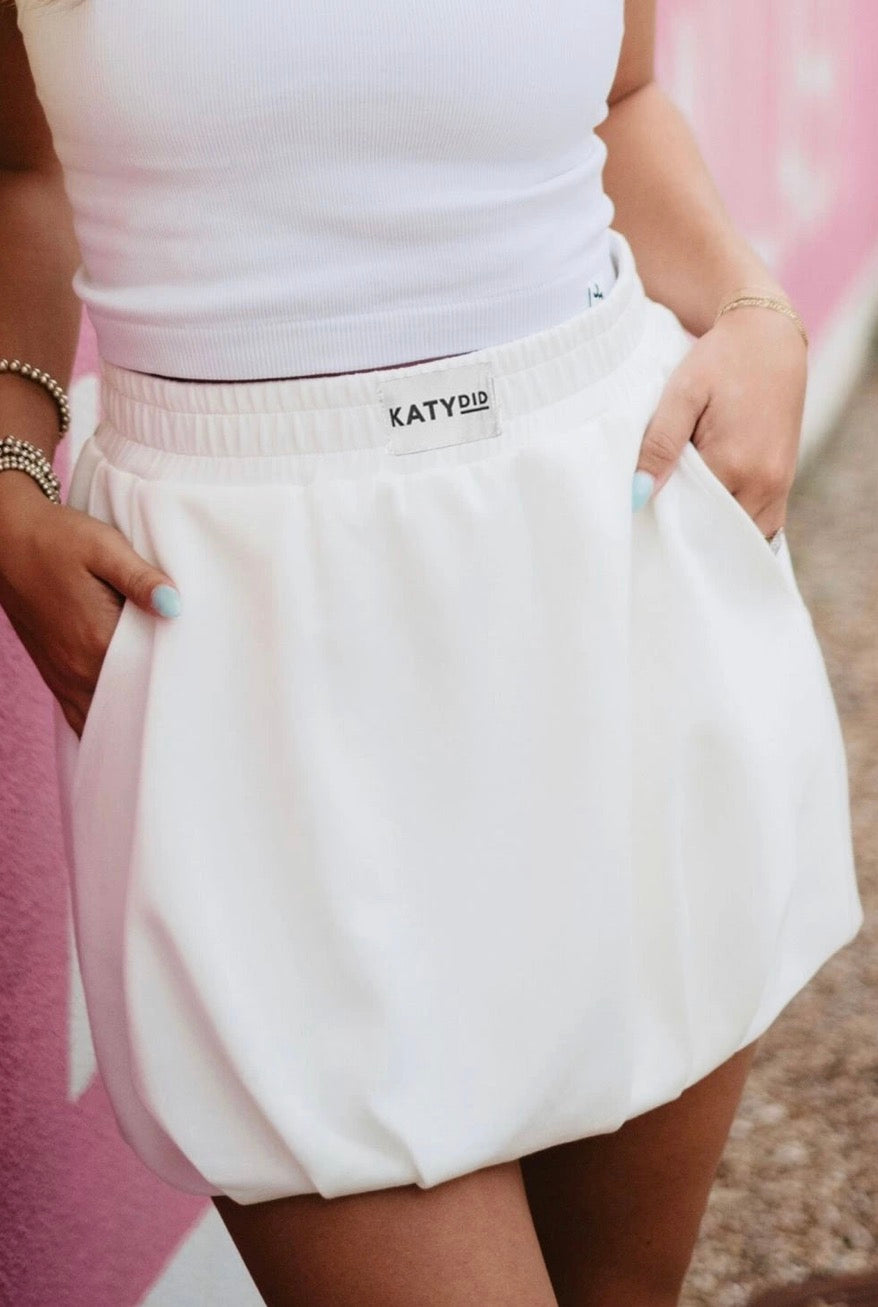 ✨ MUST-HAVE SCUBA BUBBLE SKORT ✨
Pre-Order